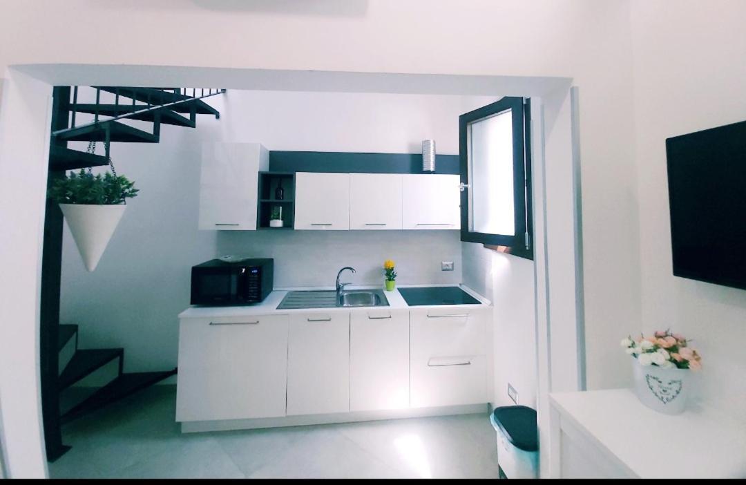 Dimora Asmara 11 15 Apartment Brindisi Luaran gambar