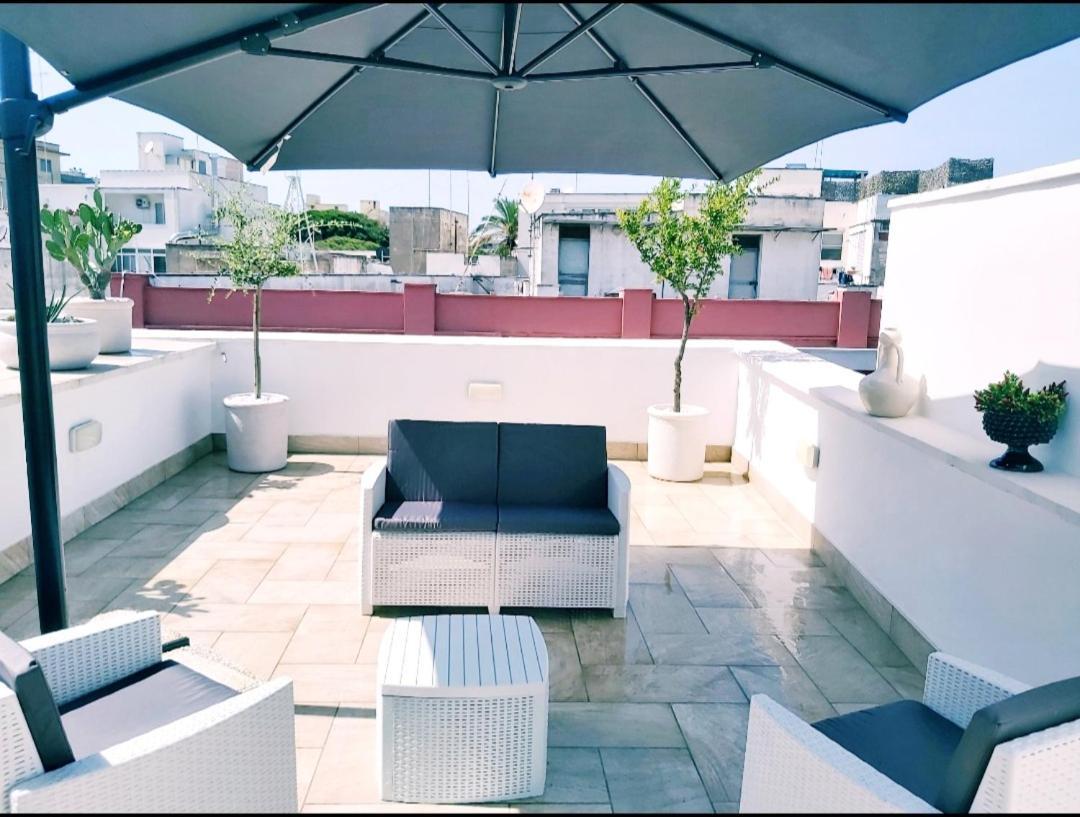 Dimora Asmara 11 15 Apartment Brindisi Luaran gambar