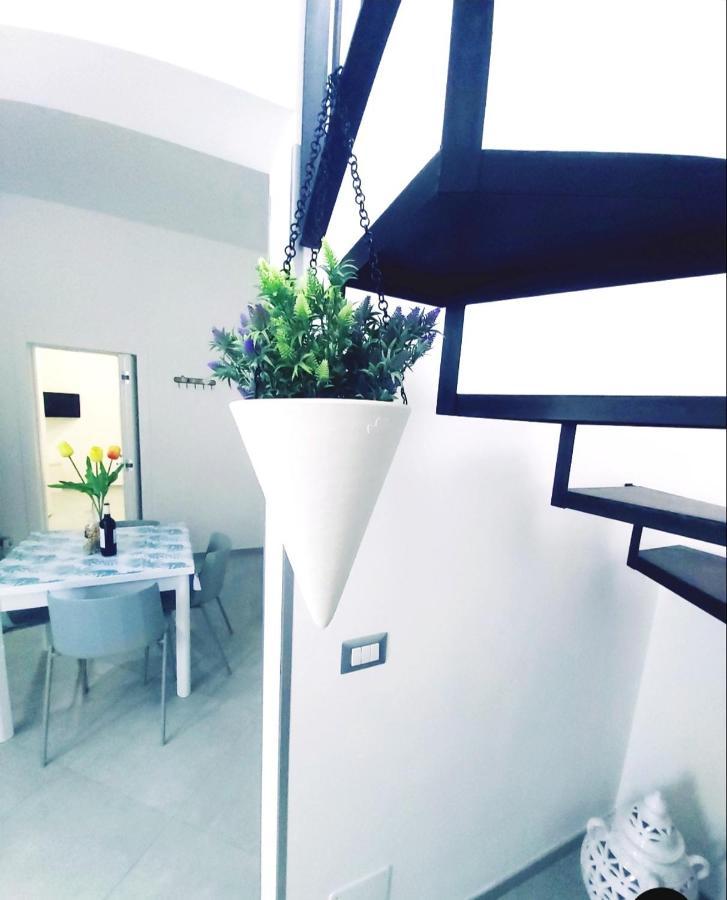 Dimora Asmara 11 15 Apartment Brindisi Luaran gambar
