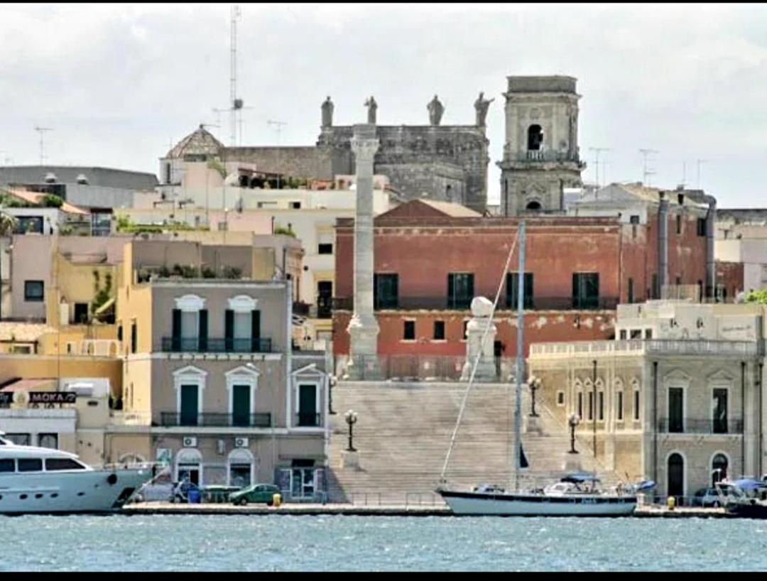 Dimora Asmara 11 15 Apartment Brindisi Luaran gambar